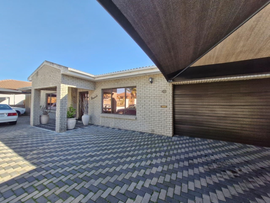 4 Bedroom Property for Sale in Kuilsrivier Industria Western Cape